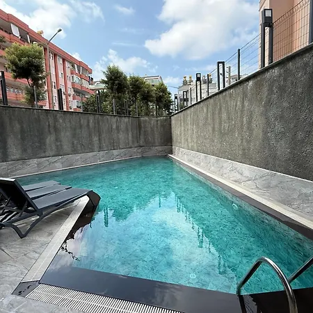 Lux 1 1 Kleopatra * Alanya